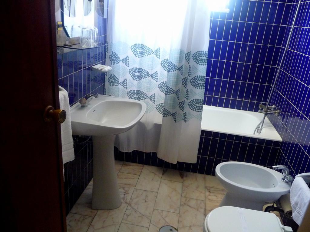 Hotel Tamargueira Figueira da Foz Cameră foto
