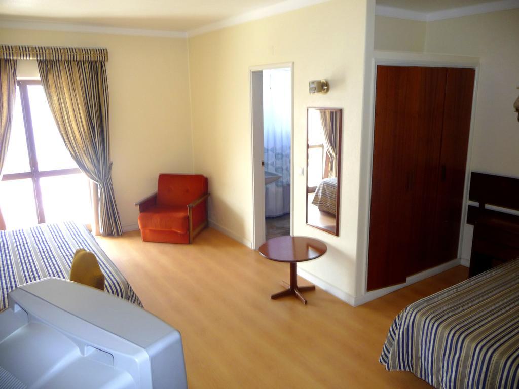 Hotel Tamargueira Figueira da Foz Cameră foto